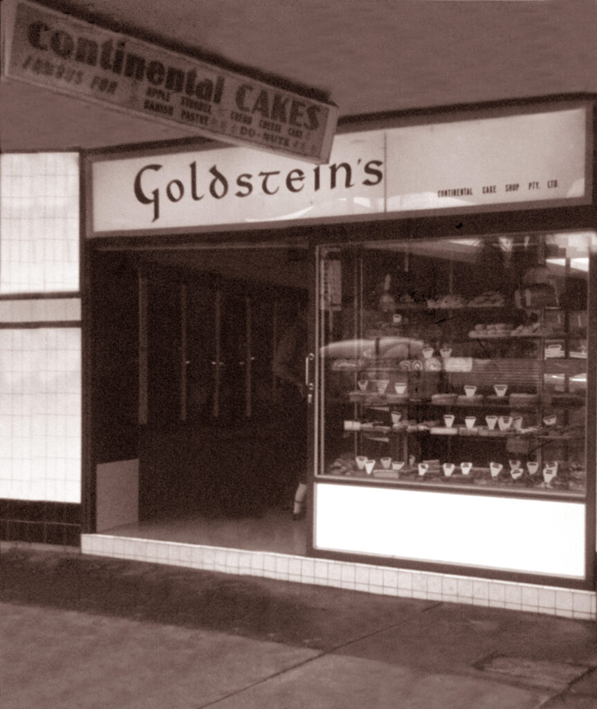 Figure 1: Exterior of the Goldsteins’ first shop in Surfers Paradise, c. 1950s (Goldstein's Bakery).