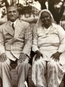 Figure 2: Fazal Deen and his wife Burkitt Bebe, 1949 (Deen family).