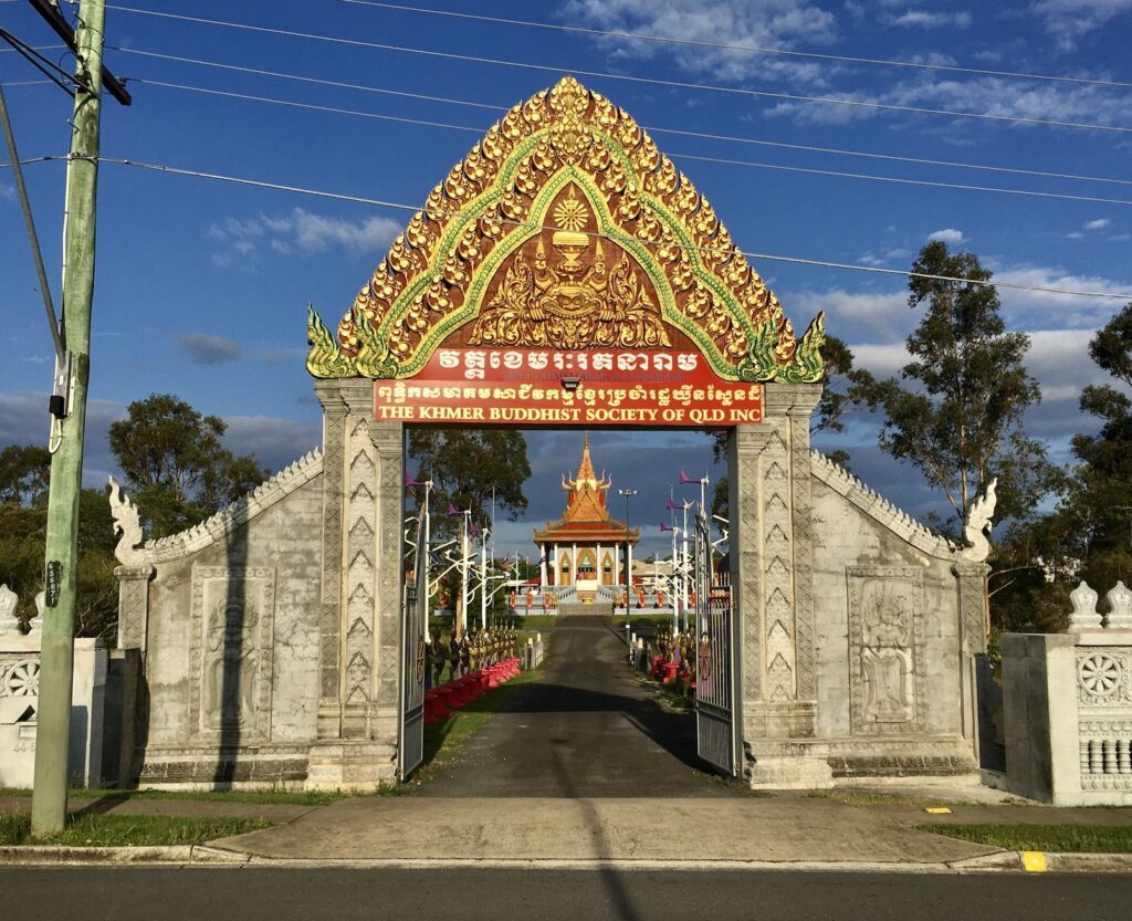 Figure 1: Traditional temple entrance, Wat Khemarak Ratanaram temple, Marsden, 2020 (QAR).